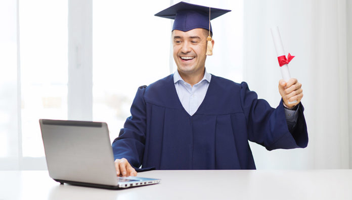 An Online Degree in Education Brings You To A Brighter Future